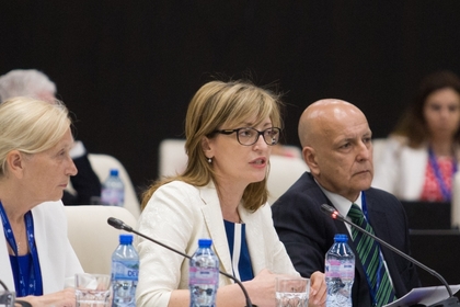 Екатерина Захариева: Без подкрепата на бизнеса политиците не могат да се справят с глобалните предизвикателства